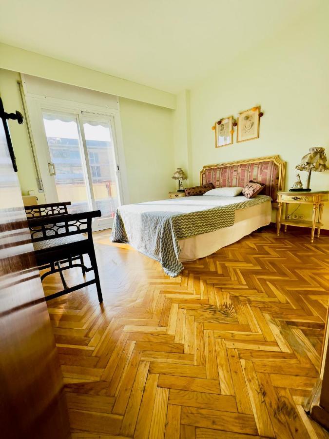 Your Second Home In Barcelona With Private Room And Private Bathroom Close To Montjuic, Pl Espana, La Rambla, Ferry Port Eksteriør billede